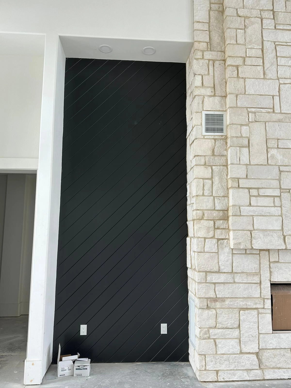 Noliv Construction bathroom remodeling, general renovations and construction, specializing in ceramic tile flooring.