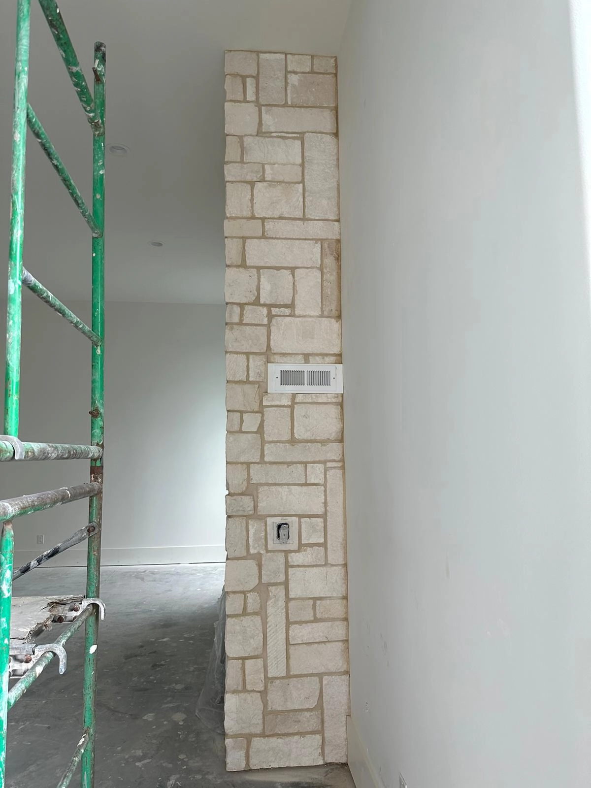 Noliv Construction bathroom remodeling, general renovations and construction, specializing in ceramic tile flooring.