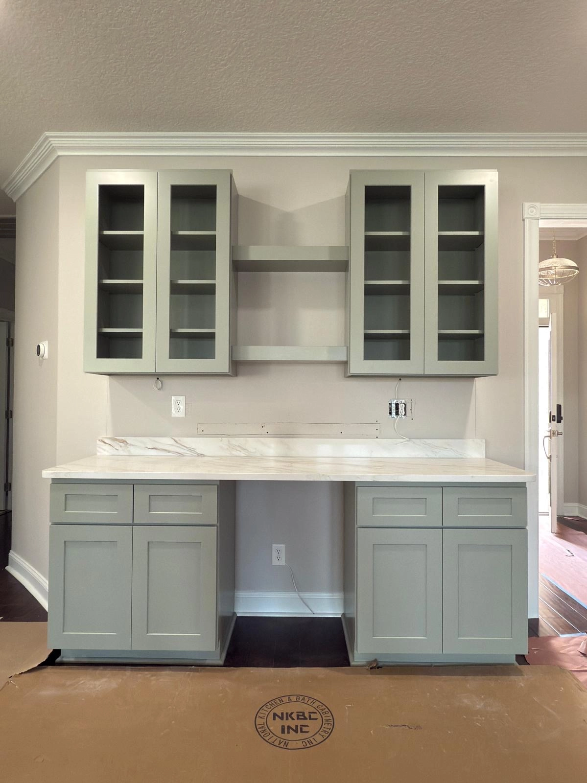 Noliv Construction bathroom remodeling, general renovations and construction, specializing in ceramic tile flooring.