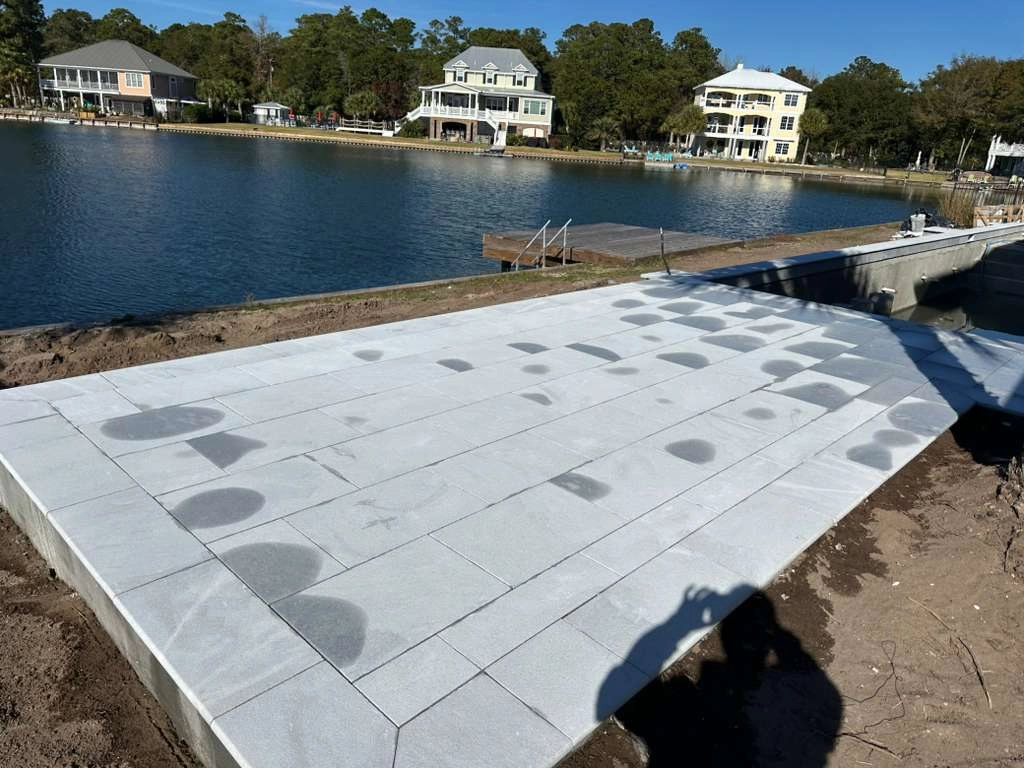 Noliv Construction bathroom remodeling, general renovations and construction, specializing in ceramic tile flooring.