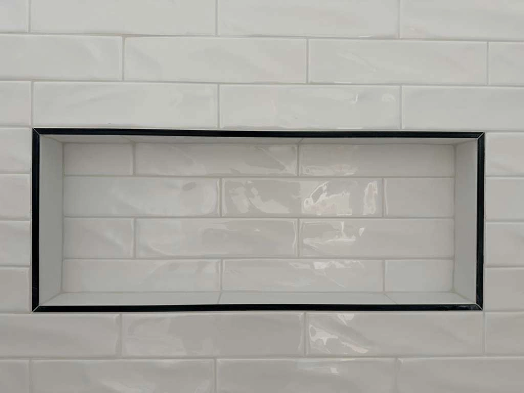 Noliv Construction bathroom remodeling, general renovations and construction, specializing in ceramic tile flooring.