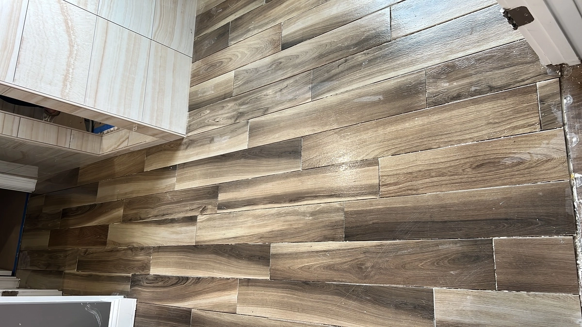 Noliv Construction bathroom remodeling, general renovations and construction, specializing in ceramic tile flooring.