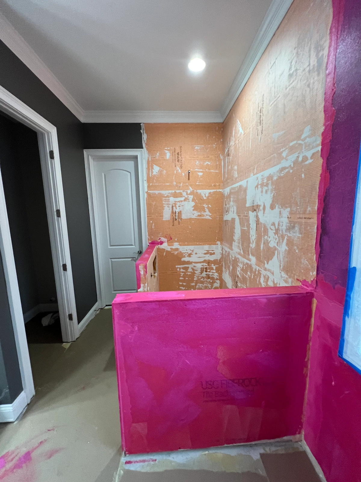 Noliv Construction bathroom remodeling, general renovations and construction, specializing in ceramic tile flooring.