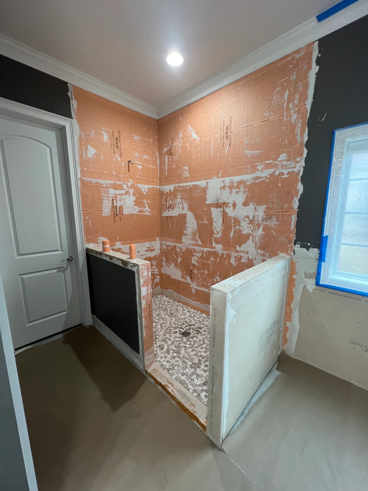 Noliv Construction bathroom remodeling, general renovations and construction, specializing in ceramic tile flooring.