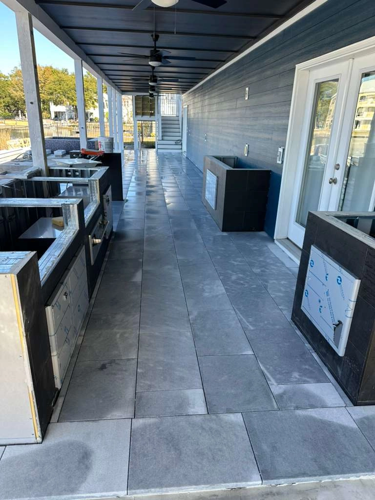 Noliv Construction bathroom remodeling, general renovations and construction, specializing in ceramic tile flooring.