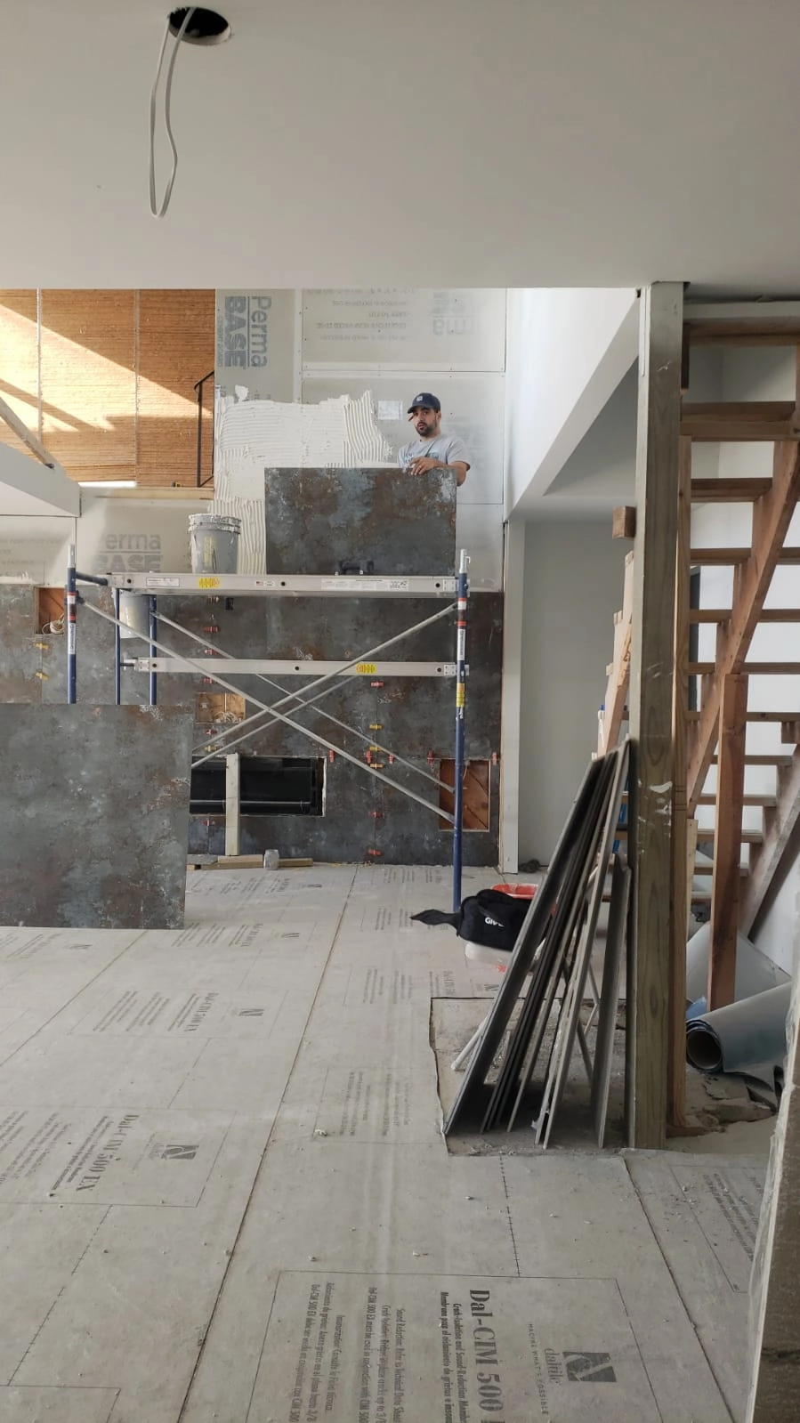 Noliv Construction bathroom remodeling, general renovations and construction, specializing in ceramic tile flooring.